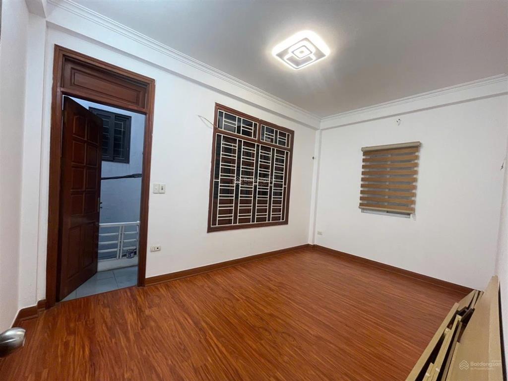 Siêu phẩm đại la 42m² x 5 tầng  mặt tiền 5m hiếm có  giá 9.8 tỷ (lõi hai bà trưng)