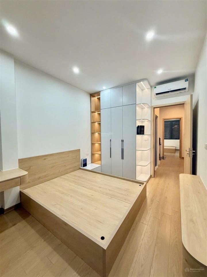 Bán nhà phân lô quân đội lương khánh thiện  hoàng mai 2 thoáng cách hồ đền lừ vài bước 8,35 tỷ