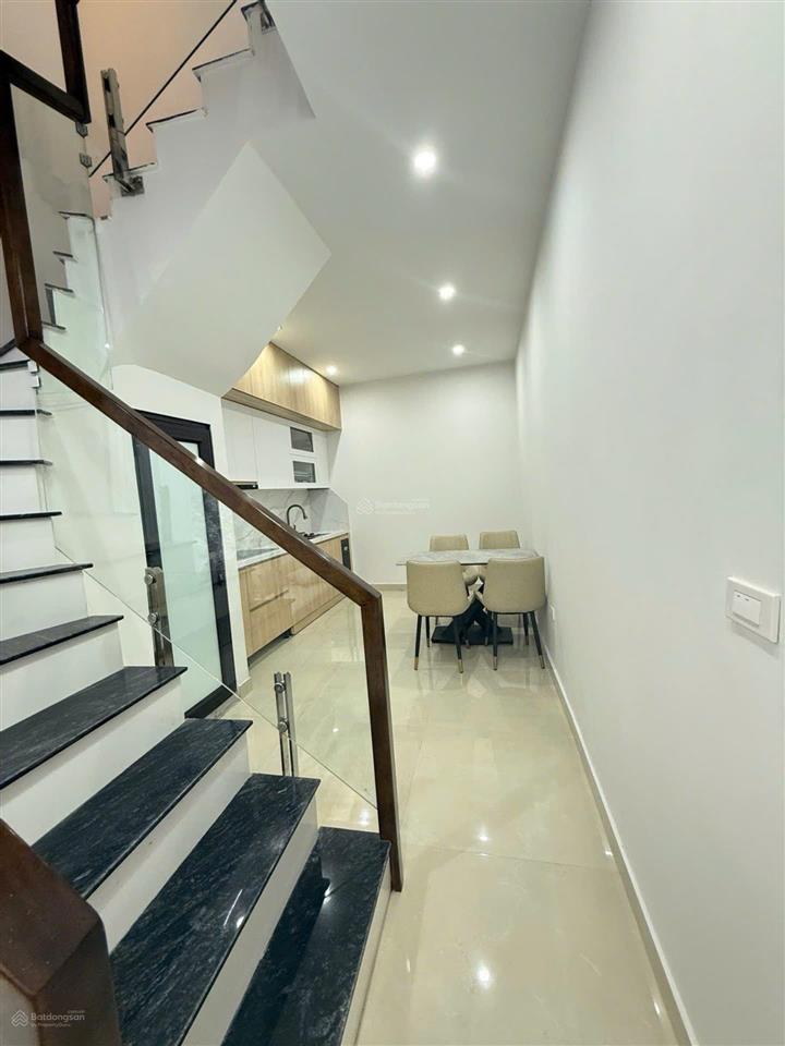 Bán nhà phân lô quân đội lương khánh thiện  hoàng mai 2 thoáng cách hồ đền lừ vài bước 8,35 tỷ