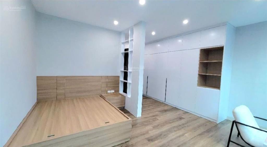 Hiếm cầu giấy | nguyễn thị định  20m ra phố  mt 5m cực rộng  12.9 tỷ