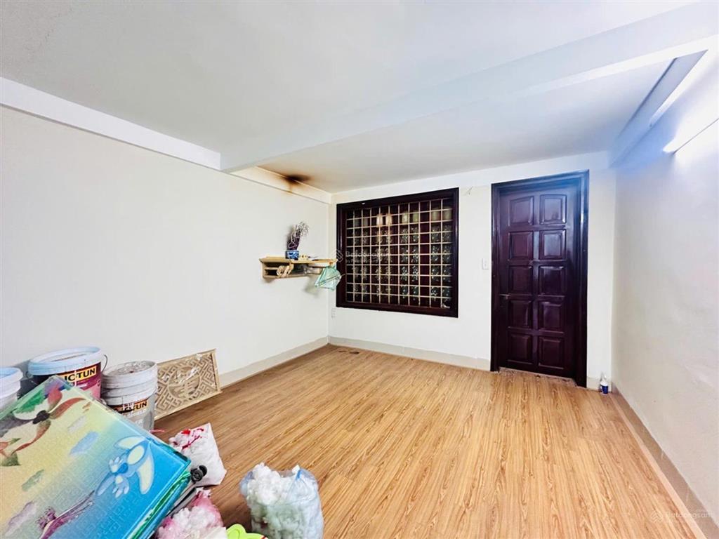 Bán nhà phân lô phan đình giót 40m2 4 tầng mt 3.5m giá 10.7 tỷ  ngõ ô tô  2 mặt thoáng