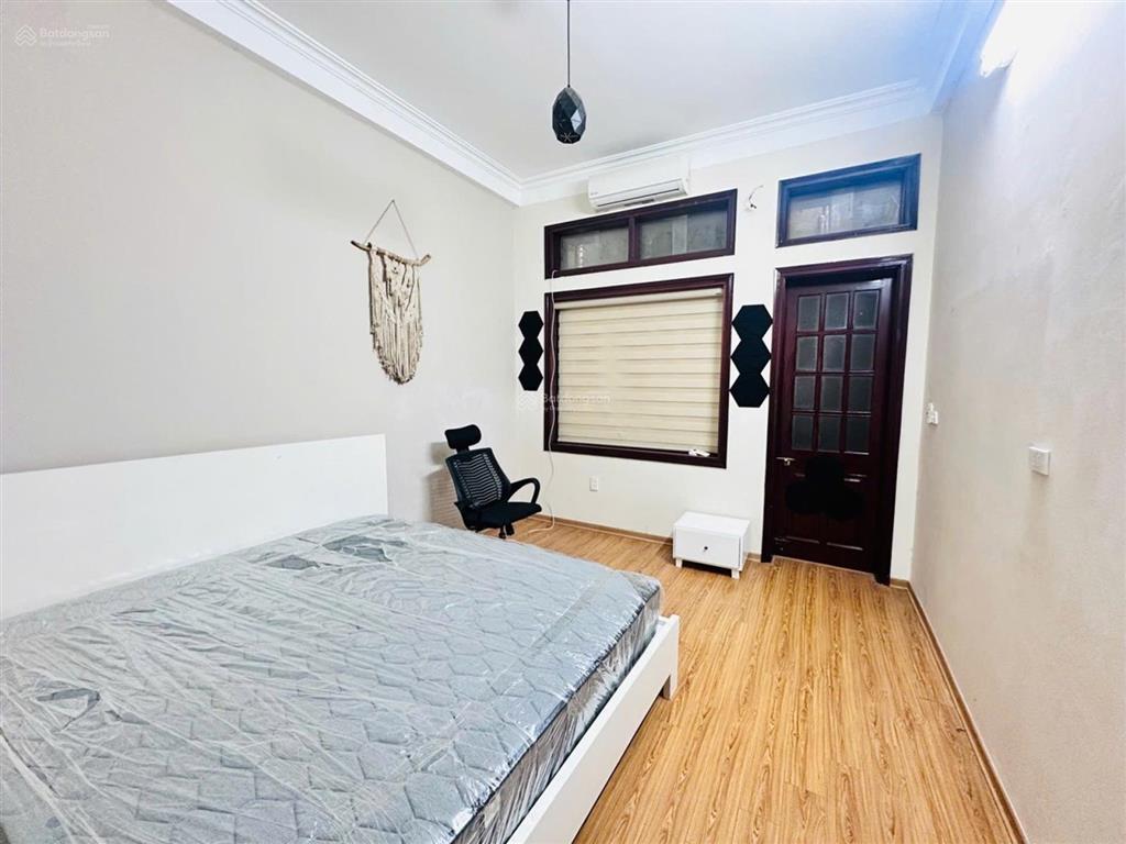 Bán nhà phân lô phan đình giót 40m2 4 tầng mt 3.5m giá 10.7 tỷ  ngõ ô tô  2 mặt thoáng