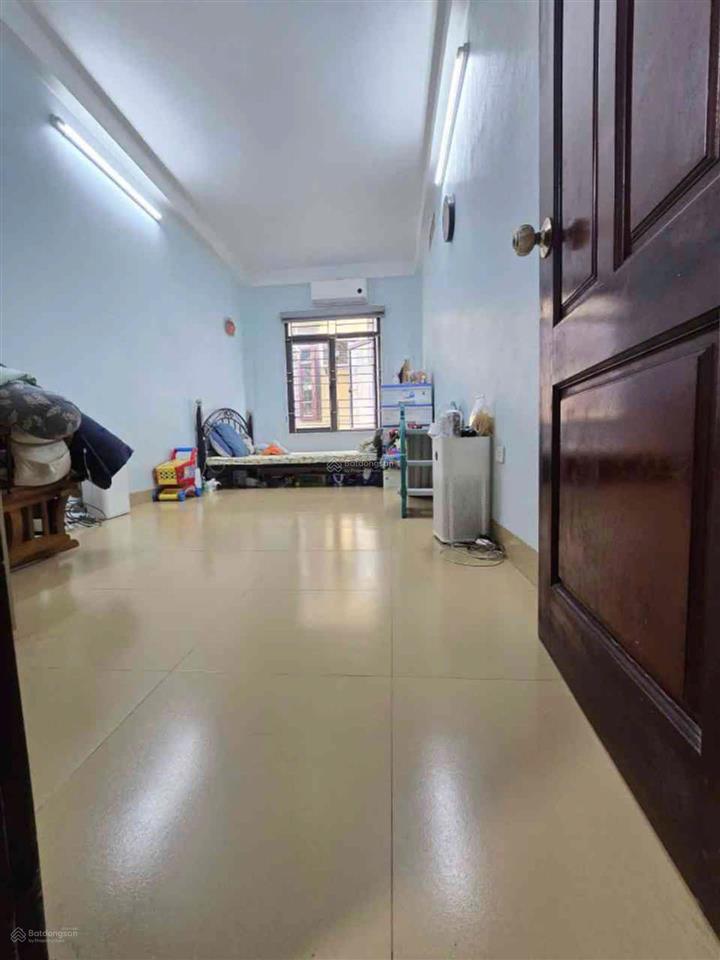 Bán nhà trần đại nghĩa hai bà trưng lô góc 5 tầng gần trường chợ ở ngay 6.9 tỷ