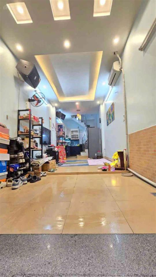 Bán nhà trần đại nghĩa hai bà trưng lô góc 5 tầng gần trường chợ ở ngay 6.9 tỷ