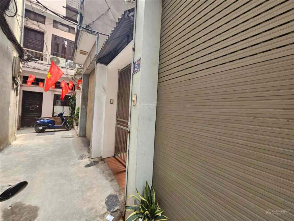 Bán nhà trần đại nghĩa hai bà trưng lô góc 5 tầng gần trường chợ ở ngay 6.9 tỷ