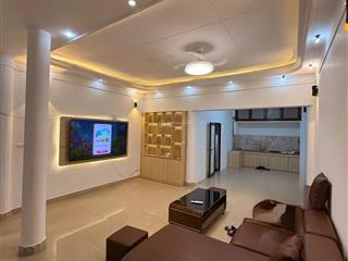 Bán nhà lô góc 3 thoáng trung kính  cầu giấy 75m2, mặt tiền 5m, có hầm
