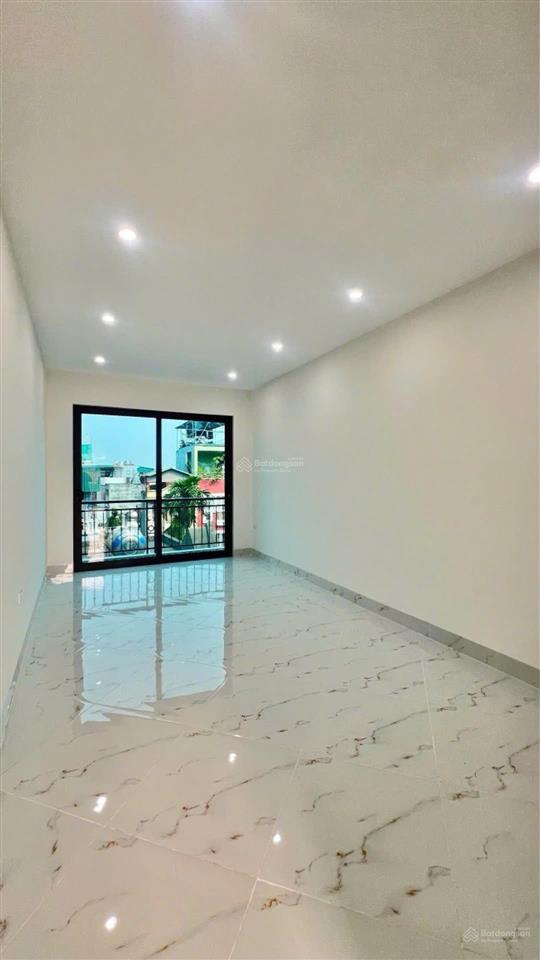 Bán nhà khương trung thanh xuân 40m2 x 5 tầng  2 thoáng  sát vành đai