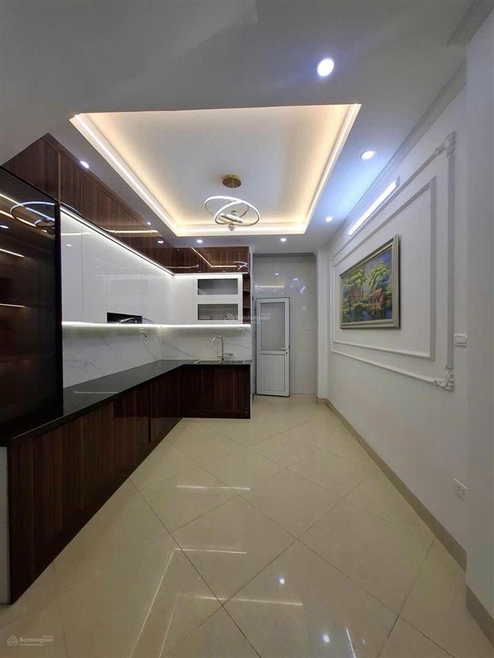 Nhà đẹp ở ngay, phố phương liệt thanh xuân  thoáng trước sau  chỉ 500m ra ngã tư vọng