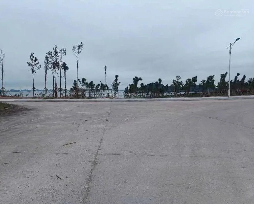 Bán nhanh lô đất biệt thự view biển đồi tuần châu trục w