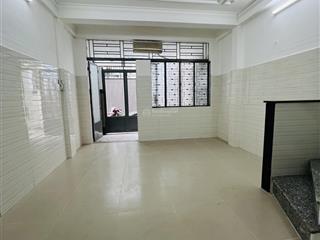 Ngay khu phố ẩm thực phan xích long  2 tầng btct  ngang 4.1 x 11 ( 46m2 )  chỉ 7.1 t. ỷ