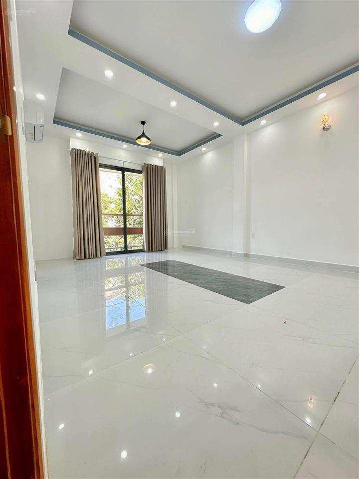 Bán nhà hxh đặng văn ngữ phú nhuận 5 tầng giá chỉ 9,9 tỷ