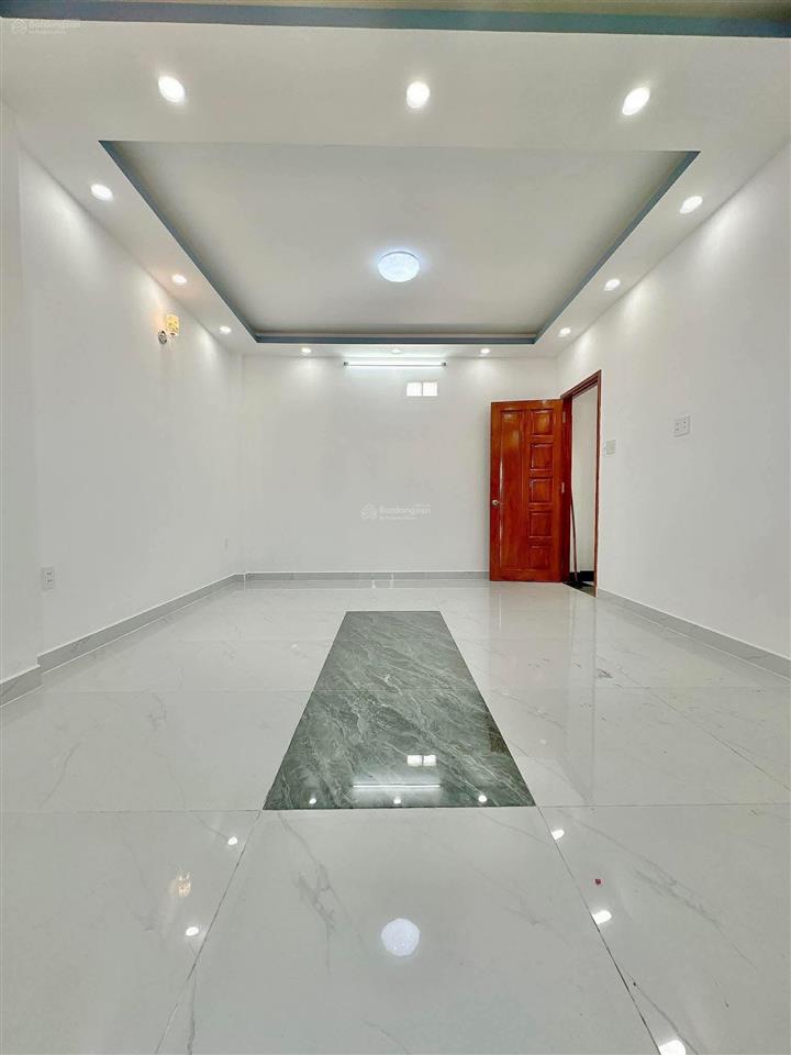 Bán nhà hxh đặng văn ngữ phú nhuận 5 tầng giá chỉ 9,9 tỷ