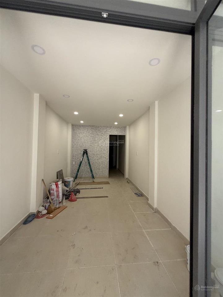 Vừa ở vừa kinh doanh đắc địa hẻm 281 lê văn sỹ, 47.6m2, giá chỉ 9,6 tỷ