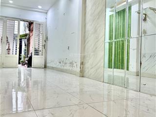 Hiếm  khu vip phú nhuận  ngay nguyễn văn trỗi & hoàng diệu  35m2  chỉ 4.3 tỷ
