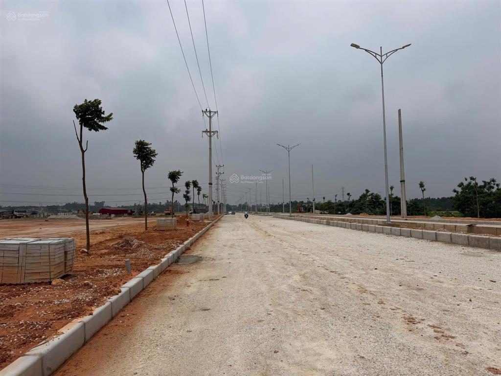 Bán 5000m2 trong kcn sông lô 2. gần nút giao ic6 nội bài lào cai