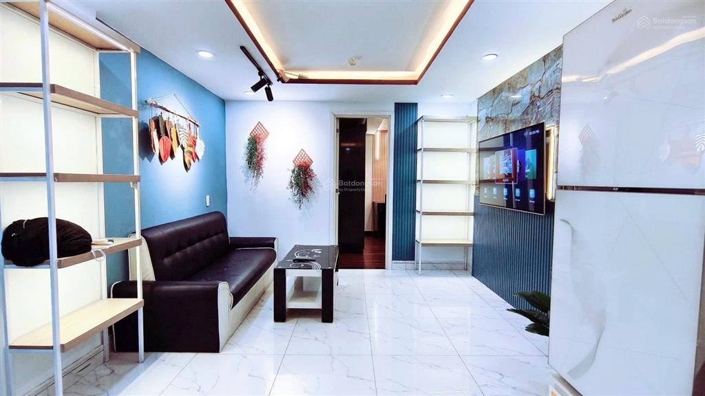 Ch 1pn, 45m2, hồ bơi, dọn phòng, giặt riêng, tm, bảo vệ, ngay bờ kè trường sa, cầu công lý q3, q1