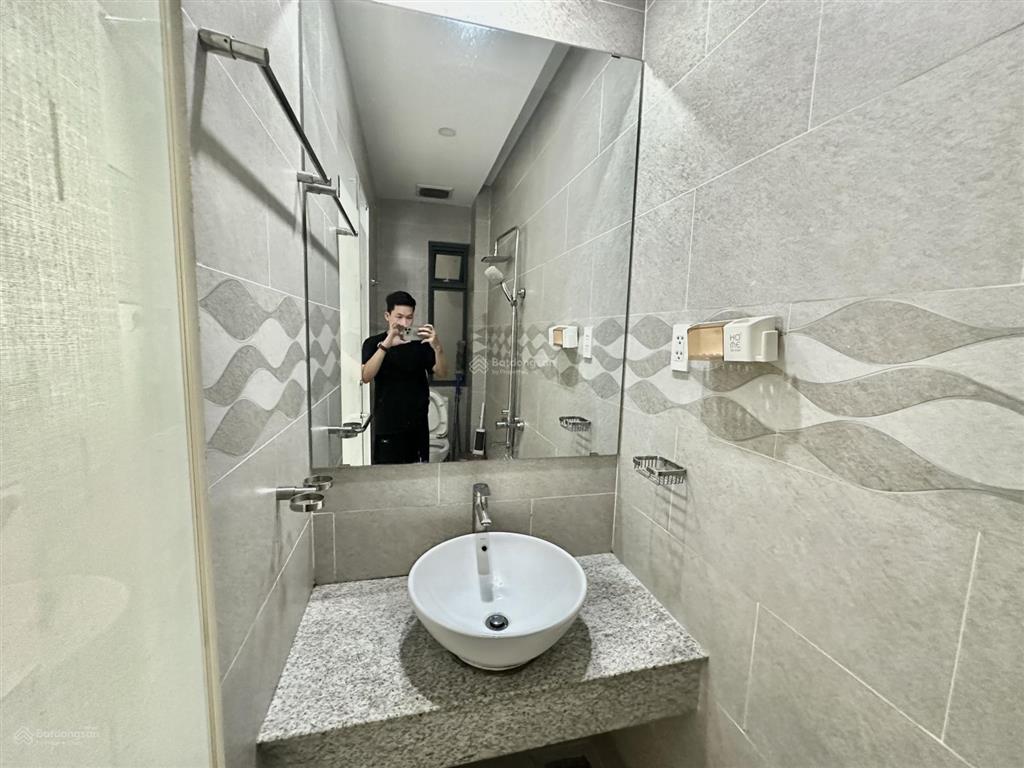 Căn hộ 1pn  view hà đô centrosa  thang máy  oto tới cửa  vòng xoay dân chủ  trung tâm tphcm