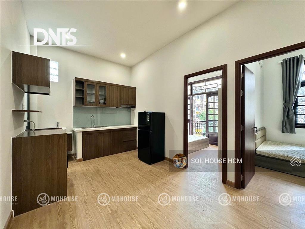 Khai trương căn hộ 2 phòng ngủban công cửa sổngay ngã 4 phú nhuậnkhu ẩm thực phan xích long