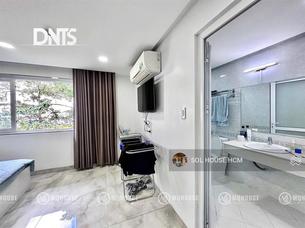Căn hộ studio cửa sổ trời 40m2  thoáng mát  sạch sẽ  ngay  bason  thảo cầm viên  hồ con rùa