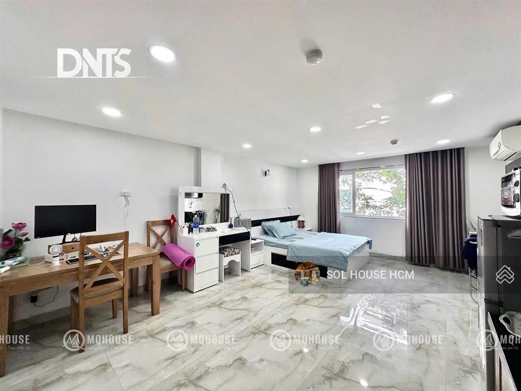Căn hộ studio cửa sổ trời 40m2  thoáng mát  sạch sẽ  ngay  bason  thảo cầm viên  hồ con rùa