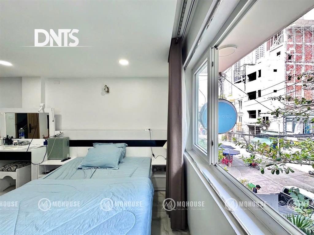 Căn hộ studio cửa sổ trời 40m2  thoáng mát  sạch sẽ  ngay  bason  thảo cầm viên  hồ con rùa