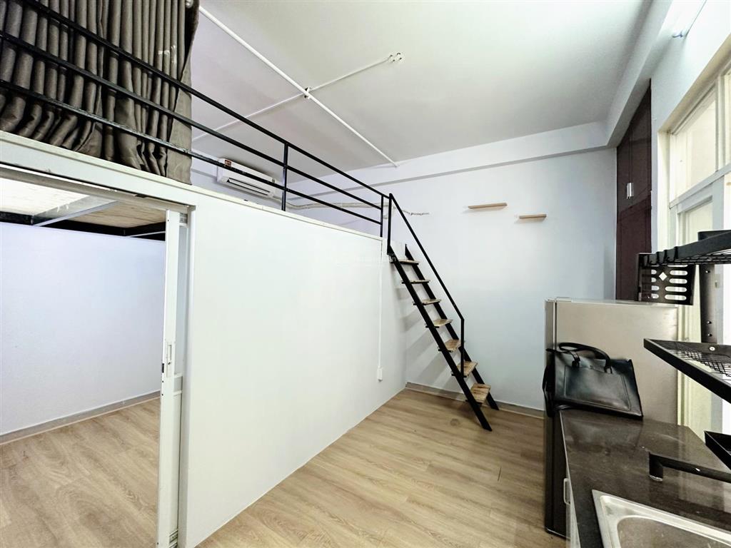 Duplex ngăn bếp 2pn riêng  cửa sổ thoáng gió  ngay khu ẩm thực phan xích long  bờ kè trường sa