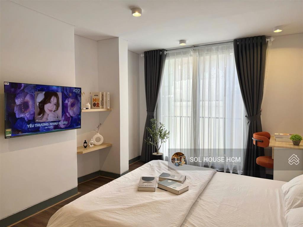 Căn hộ studio cao cấp  full nt  giặt riêng  ngay lavela sg hotel  cầu công lý  bờ kè hoàng sa