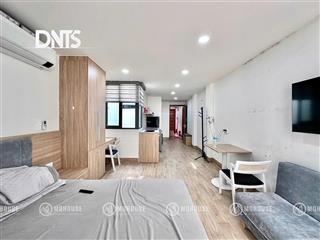 Căn hộ studio ban công 45m2  ngay chợ bến thành  ngã 6 phù đổng  công viên tao đàn  cmt8