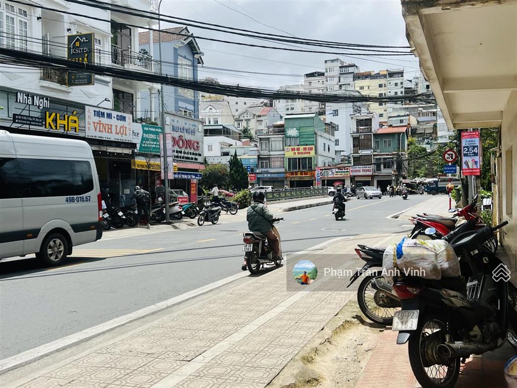 Bán khách sạn 32 phòng ngay hồ xuân hương  phường 3  tp. đà lạt giá rất tốt