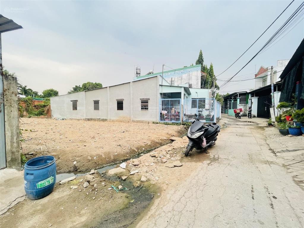 Đất thổ cư giá tốt 233m2, (10mx24m) , nhỉnh 5 tỷ (24 triệu/m2) gần quốc lộ 22, nguyễn v bứa hóc môn