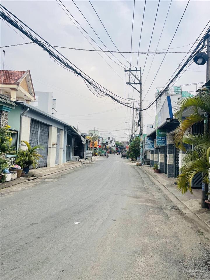 Đất thổ cư giá tốt 233m2, (10mx24m) , nhỉnh 5 tỷ (24 triệu/m2) gần quốc lộ 22, nguyễn v bứa hóc môn