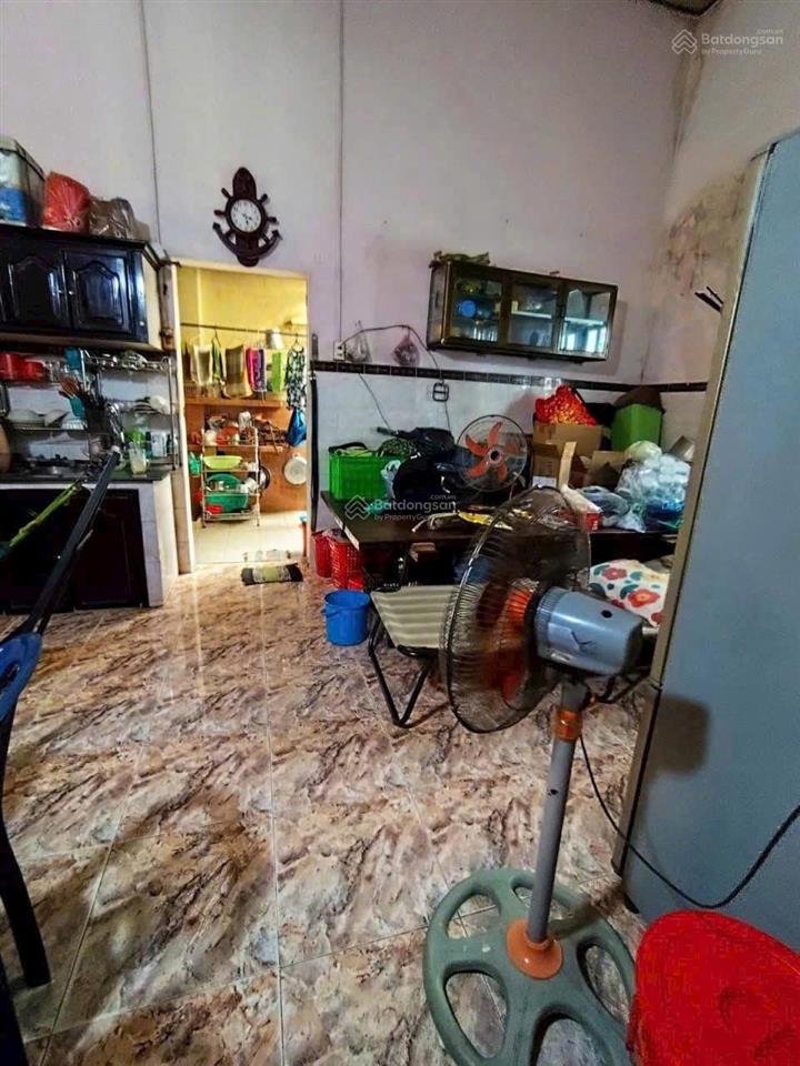 Bà triệu, thị trấn hóc môn, dt khủng 172m2 (7,5mx23m), ngang lớn 7,5m, 4,7 tỷ (27 triệu/m2)