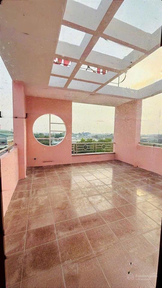 Mt võ thị hồi, nhà nghỉ 140m2, 5 tầng, 15 p, 15wc giá rẻ 9,9 tỷ, thu nhập 100 triệu