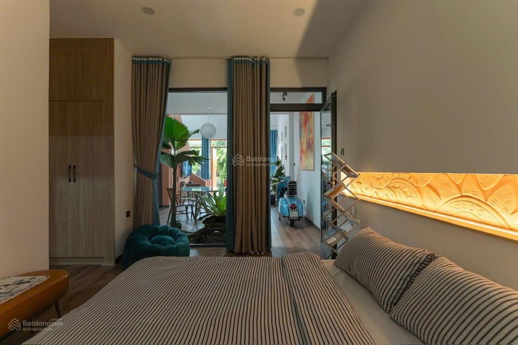 Nhà kts thiết kế đẹp vào ở ngay, hẻm ô tô, 3pn, 3wc, gần ngã tư hóc môn chỉ 5,29 tỷ