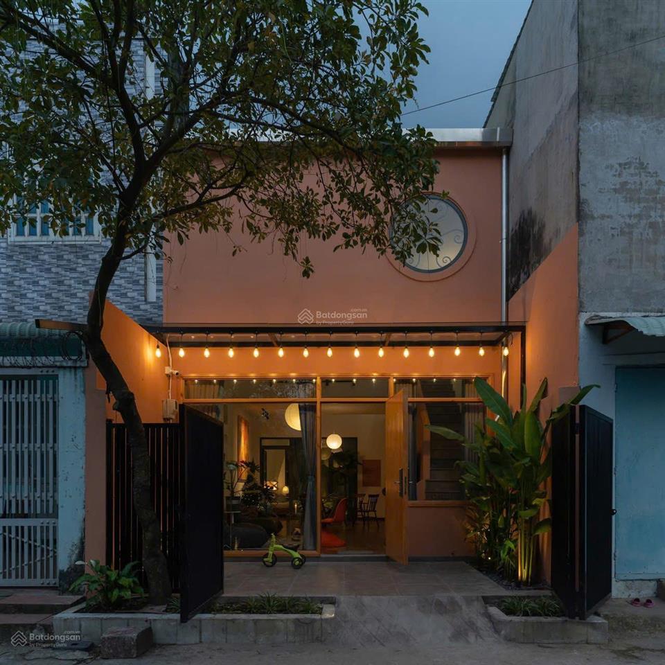 Nhà kts thiết kế đẹp vào ở ngay, hẻm ô tô, 3pn, 3wc, gần ngã tư hóc môn chỉ 5,29 tỷ