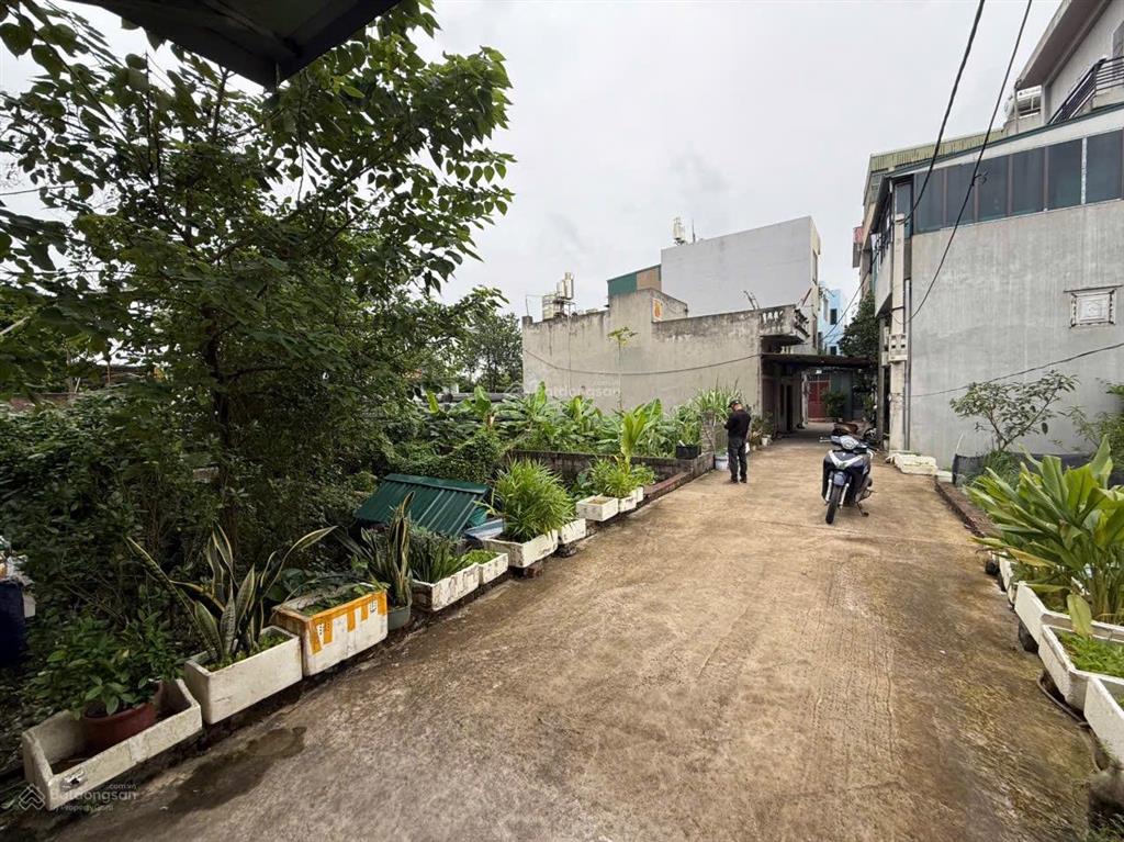 Bán đất cực chất tại đường 6, xã ngọc hòa, 3,7 tỷ, 56,85m2 cách quốc lộ 6 chỉ 100m