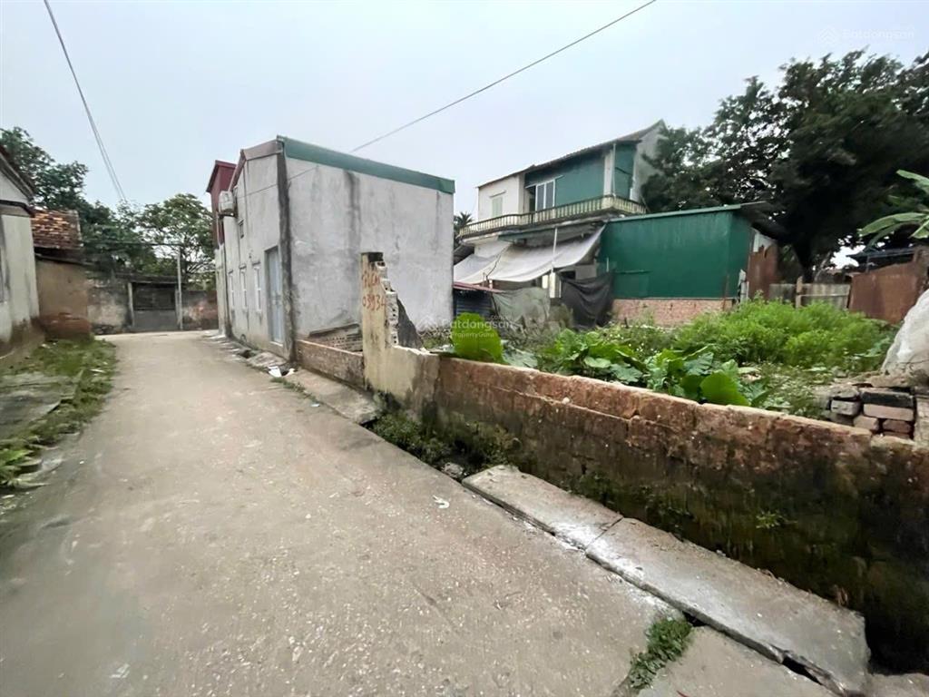 48m tân an thuỵ hương ngõ thông ô tô