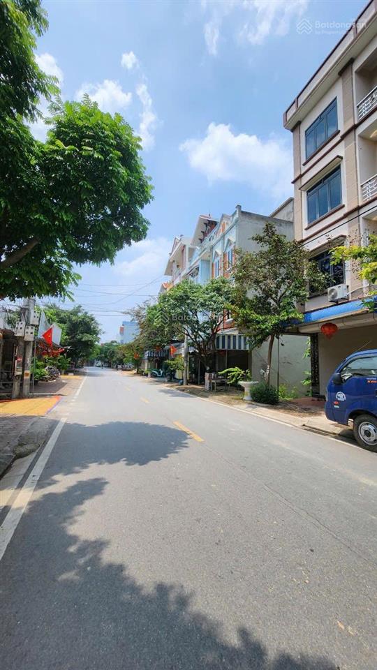 50m mặt kinh doanh chúc sơn buôn bán sầm uất