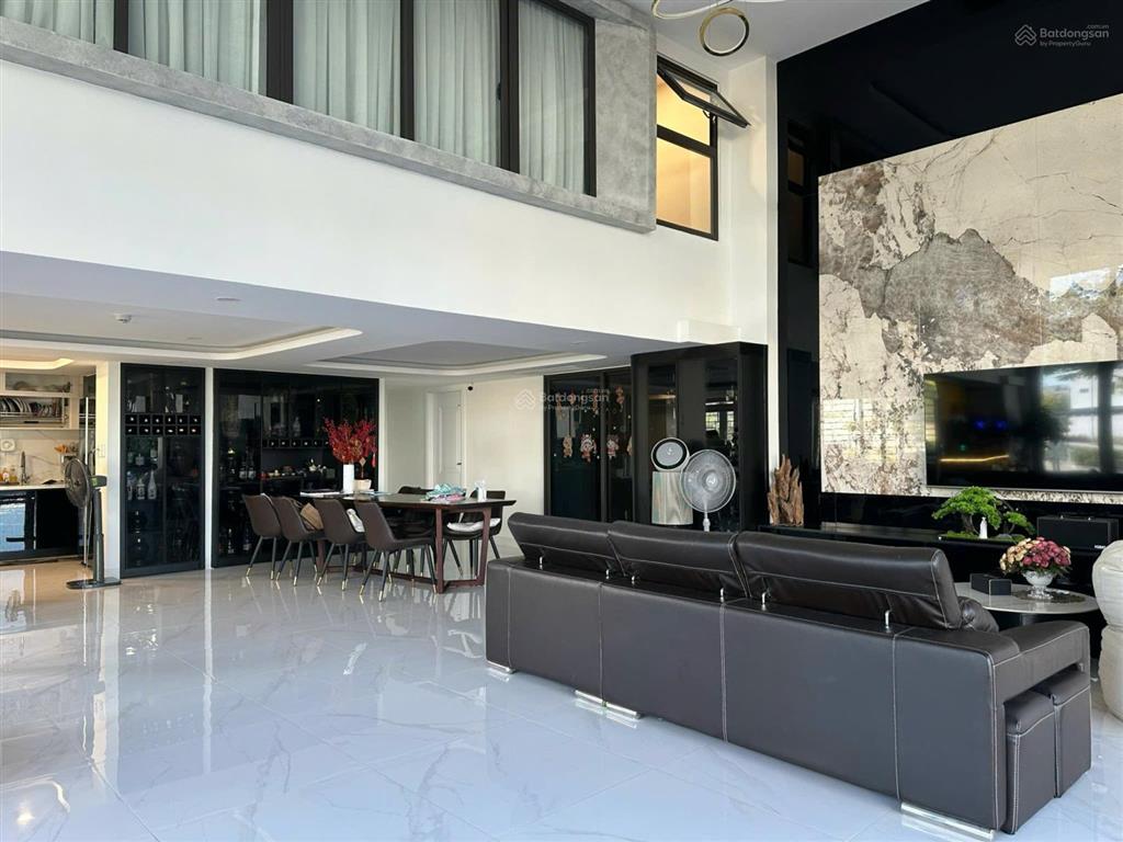 Bán căn shophouse chung cư xh1 vcn phước long