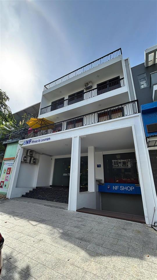 Cho thuê nhà 3 tầng đường 28, nam nha trang