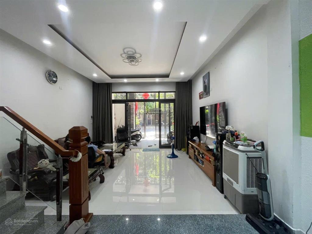 Bán nhà khu đô thị nam việt á giá tốt, vị trí đẹp