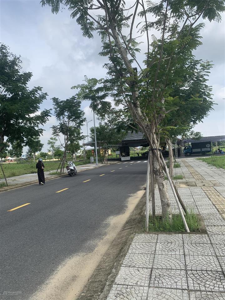 Royal thanh hà tiềm năng hiếm có của hội an. 1 lô hiếm có giá thấp hơn giá sàn.