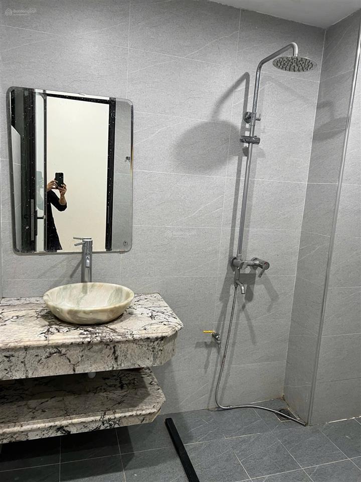 Cần cho thuê biệt thự an vượng dương nội, hà đông hoàn thiện full có thang máy dt 200m2, giá 30tr