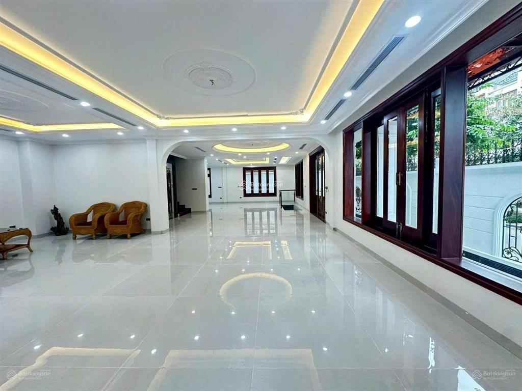 Cho thuê biệt thự nam cường, dương nội. gần công viên thiên văn học, diện tích 180m². giá 25tr