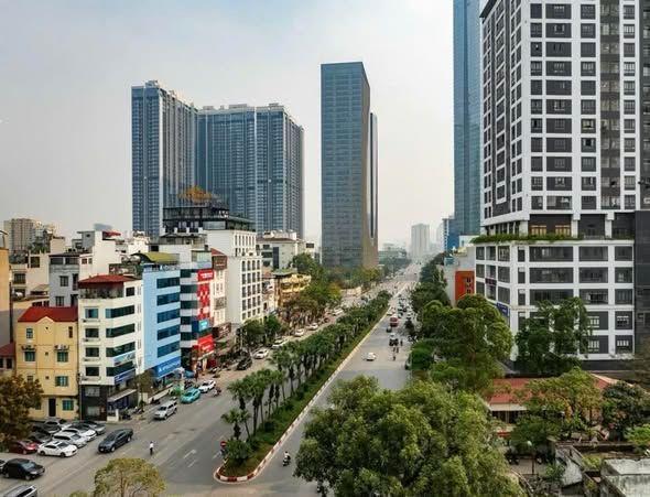 BÁN TOÀ VĂN PHÒNG NGUYỄN HOÀNG 120M 10 TẦNG THANG MÁY 68 TỶ