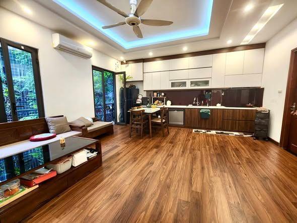 BÁN NHÀ DÂN XÂY MỸ ĐÌNH NGUYỄN HOÀNG 42M-6 TẦNG 5M RA Ô TÔ TRÁNH 13 TỶ