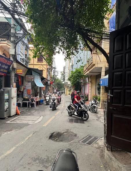BÁN GẤP NHÀ HỒ TÙNG MẬU 45M-5 TẦNG DÂN XÂY Ở LUÔN 8 TỶ