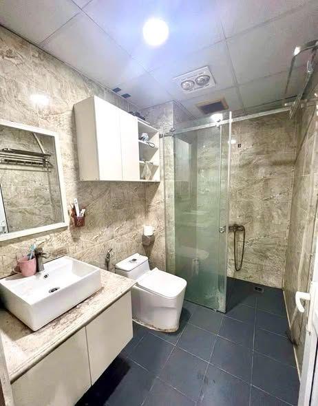 Nhà đẹp dân xây Nguyễn Hoàng 39m-6 tầng dân xây ô tô 12,5 tỷ