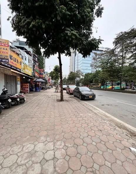 Bán gấp nhà Mỹ Đình 43m-5 tầng ngõ thông 16m ra MP nguyễn hoàng 11 tỷ