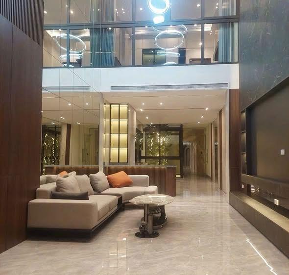 Bán nhà phân lô vỉa hè ô tô tránh THIÊN HIỀN 80m-7 tầng thang máy 32 tỷ